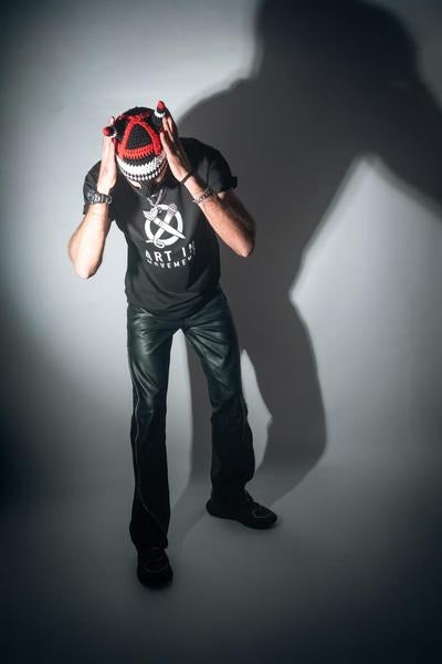 T - SHIRT ARTINMOVEMENT nera