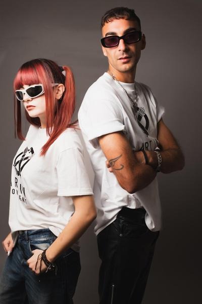 T - SHIRT ARTINMOVEMENT bianca