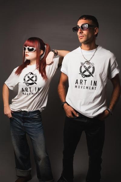 T - SHIRT ARTINMOVEMENT bianca